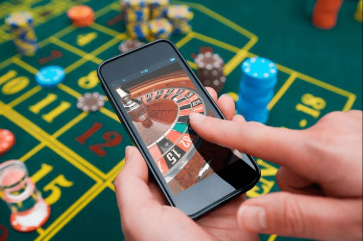 Les casinos en ligne : quelles sont les stratégies de marketing numérique pour attirer et fidéliser les joueurs